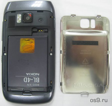 Nokia T702 прошел проверку FCC