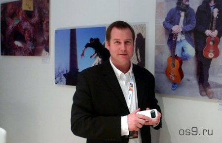 Дэмиан Диннинг обещает компактные камерофоны Nokia с Pureview