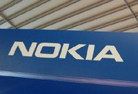 Nokia «ответила» на анонс Samsung Galaxy S IV Zoom